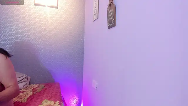 Karla_Monroe_ live cam on StripChat