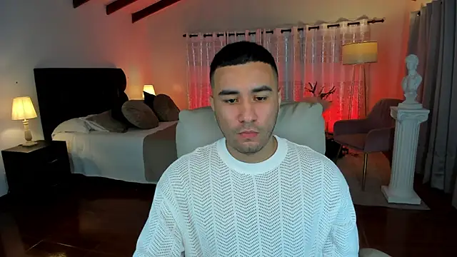Nick_Moca live cam on StripChat