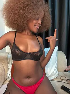 Bella_kiki webcam