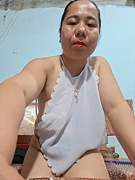 Queen-18200 webcam