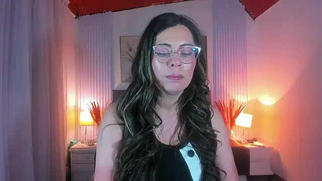 _lara1 webcam