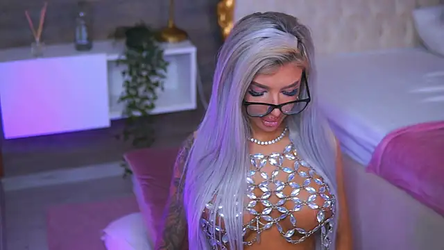 Juicy_Jessye