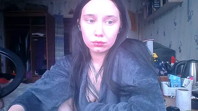 RussNocturnal webcam