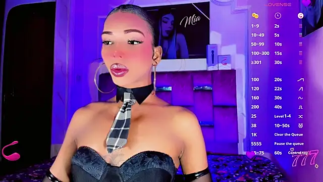 Mia_Castro_xx webcam