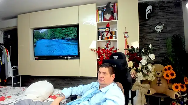 SpartacusDaddy48 webcam