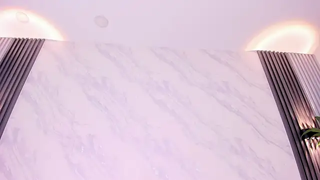 Monika-Ruiz webcam