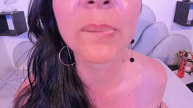 Emmily-sweet webcam