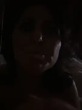 Emma_roqueen webcam