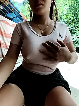 Rubyy_Nk Live Webcam on Stripchat