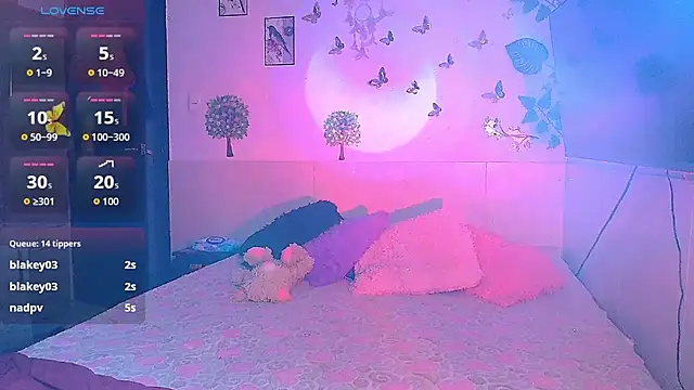 emily_cooper_t webcam