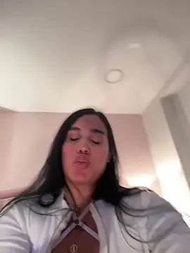 Wetaette - Trans webcam sex chat