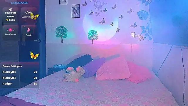 emily_cooper_t webcam