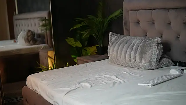 CelineHeaven webcam