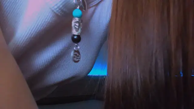 AlexaBarkley webcam
