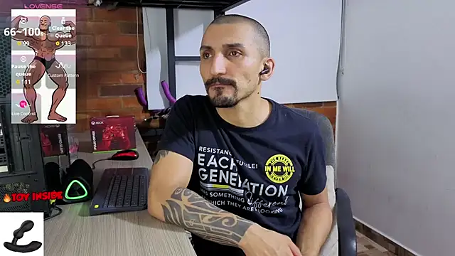 Marck_Muscle webcam