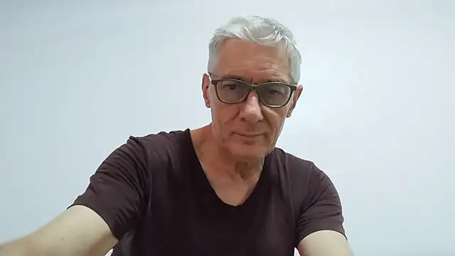 BIGUNCUTHARDCOCK webcam