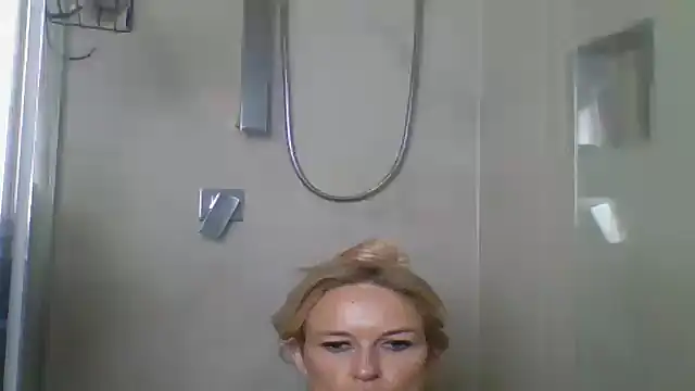 Imyourgoodgirl69xo webcam