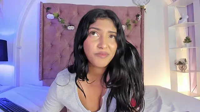 Lia_Passion live cam on StripChat