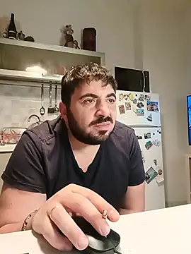 bear_skinny webcam
