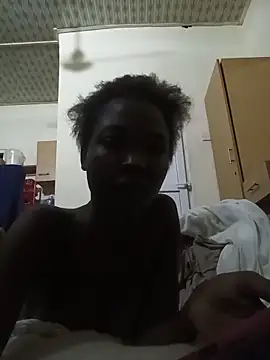 Horny-riri webcam