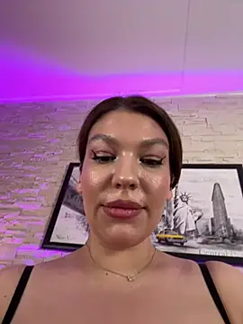clarapasssion - ClaraPasssion's free webcam - UK Sex Cams