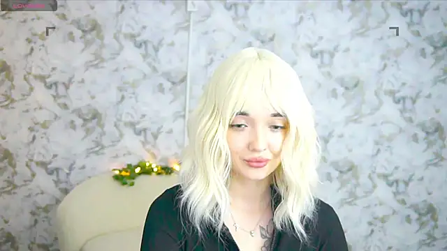 Ashley_S webcam