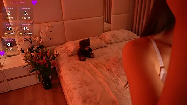 Lilly_Colins webcam
