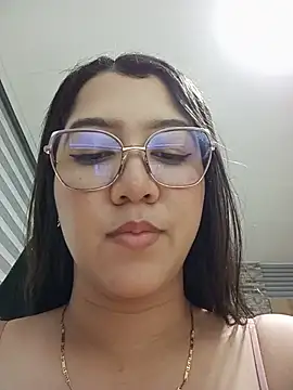 Chloe_Thomsoon_ webcam
