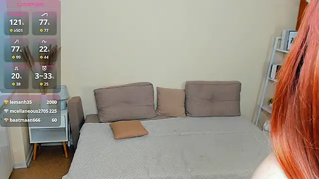 DeloraHakimi webcam