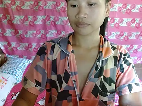 Itsme_Foxy_Shantale webcam