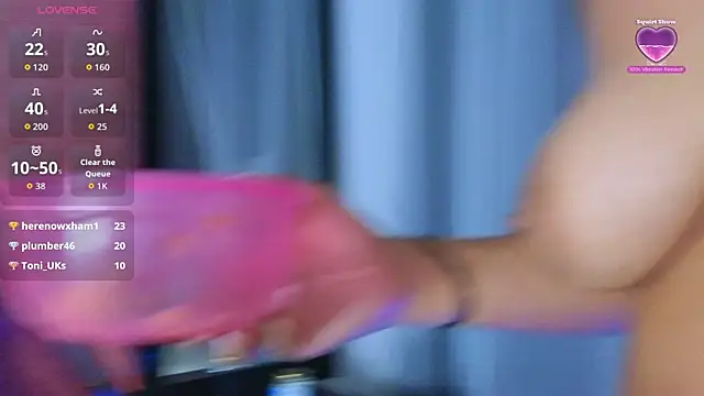 Emma_Reeves webcam