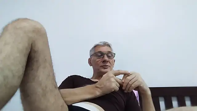 BIGUNCUTHARDCOCK webcam