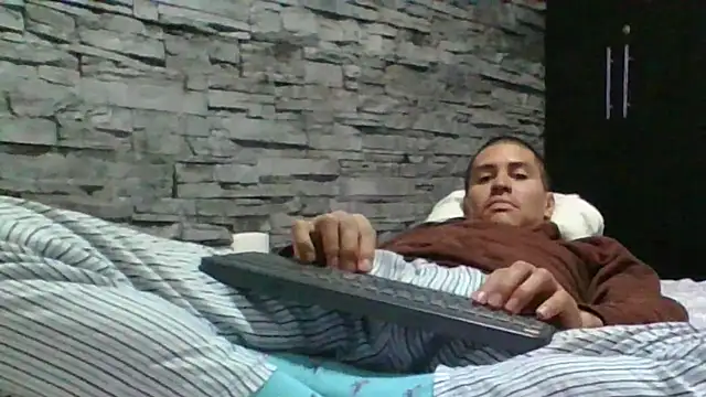 Sexylatin64 webcam