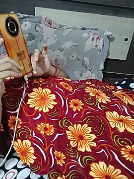DipaliAliya webcam