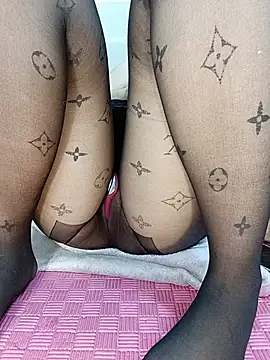PurpleRose-89 webcam