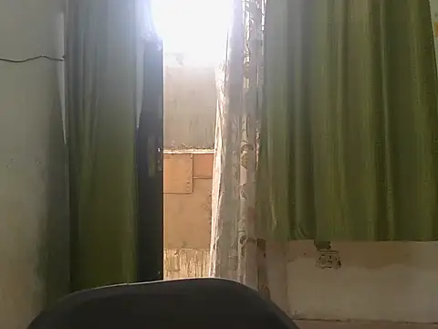 Stubborndesiboy webcam