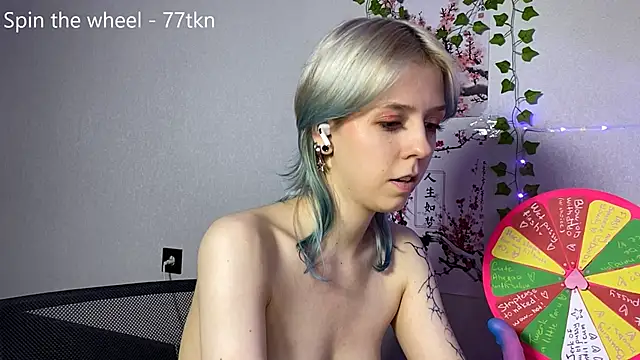 LunaBless webcam