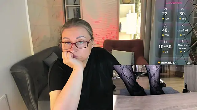 Alexandra_Kind webcam