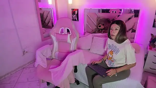 Karly_moon webcam