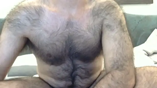TheHairyMandel live cam on StripChat