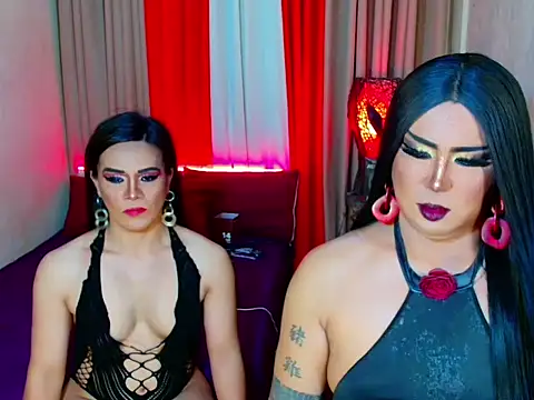 Wildest_Slave_Huntress webcam