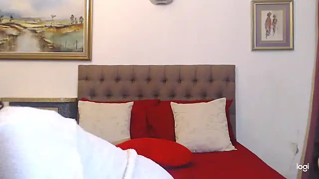 OmegaLipps webcam
