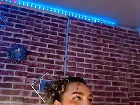 emma_bdsm_ webcam