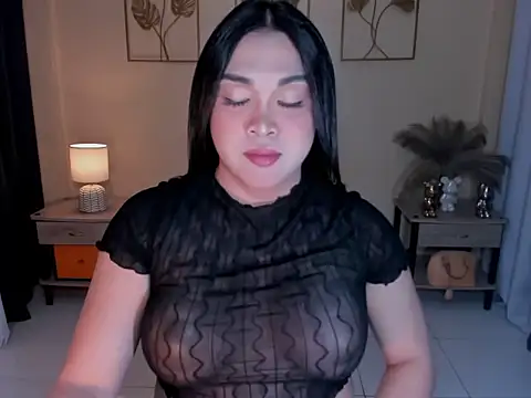MaxeneCullens webcam