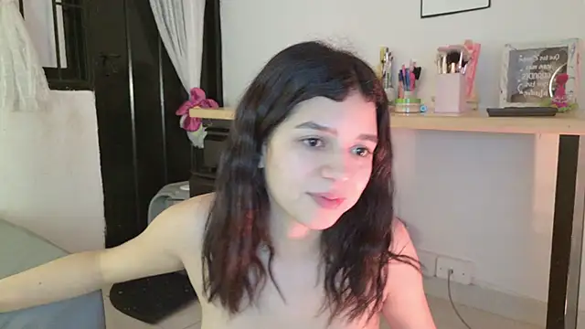 eva_sin18 (F young) - double penetration