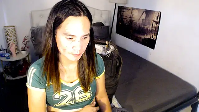 NinaDOM4CUM webcam