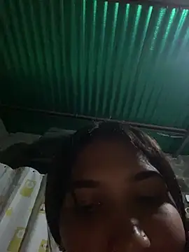 nina20xxxx webcam