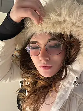 cutypiefull live sex cam