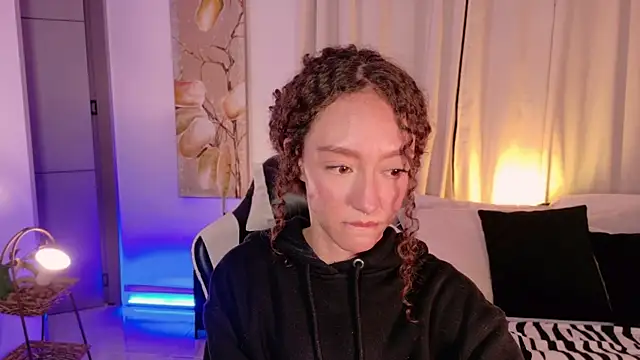 ChloeMoreti webcam