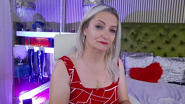 LadyTouch webcam